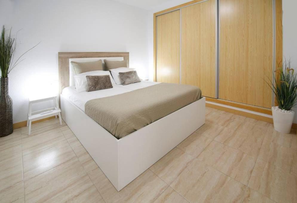 Apartamentos Puerto Nova Cartagena Kültér fotó